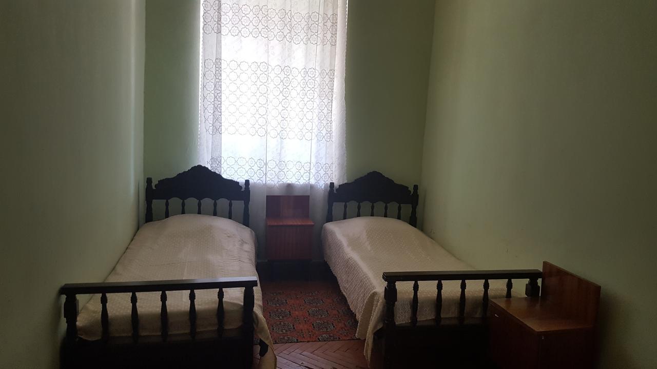 Firuza Hostel Borjomi Exterior photo